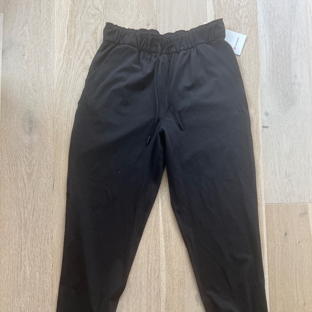 Lululemon Stretch High rise jogger